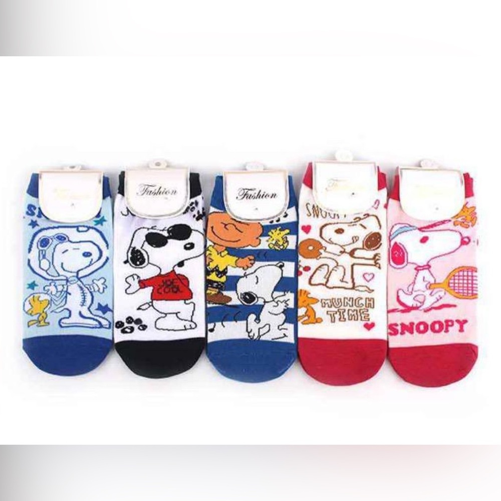 Dozen Snoopy Colorful Character Socks